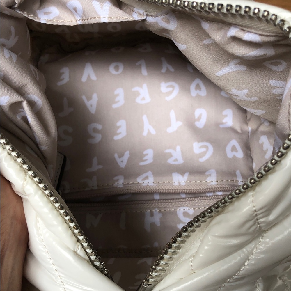 Aimee Kestenberg Tamitha Puffer Backpack in White Quilted Nylon, excellent - Picture 9 of 10